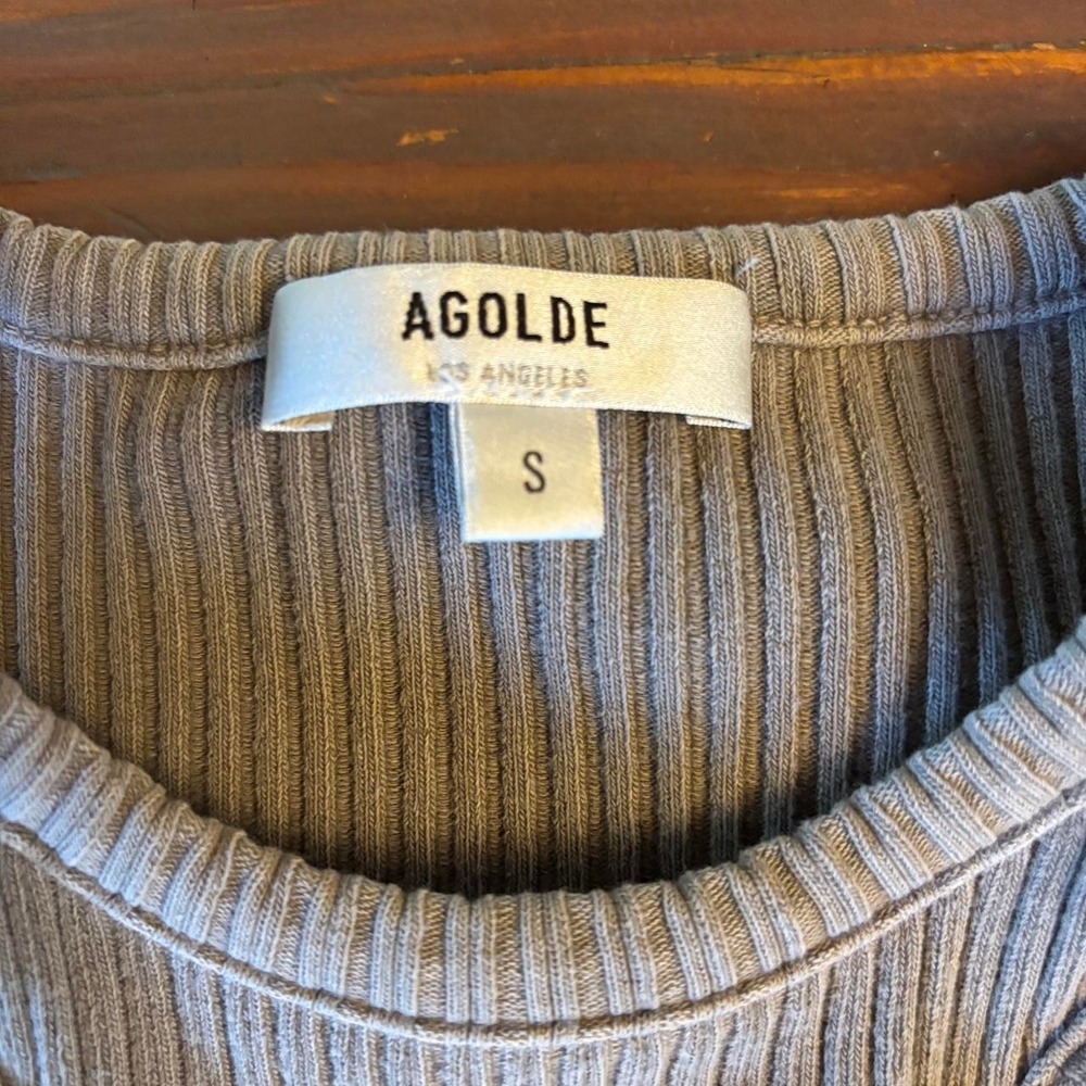 Agoldie Ribbed Grey Tank - Picture 3 of 4